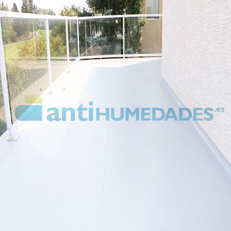Acostumbrados a Empresa acción Antihumedades: Pintura termo-aislante de caucho impermeabilizante para  terrazas o superficies transitables de exterior Envase litros 15 ltrs Color  Blanco