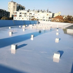 Impermeabilizante de poliuretano para terrazas Mariseal 250