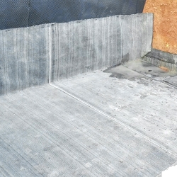 Manta de Bentonita para impermeabilizar