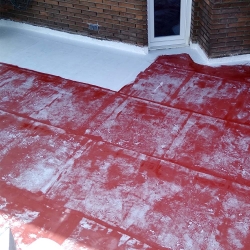 Impermeabilización de terrazas con geotextil tejido de refuerzo Sopgal