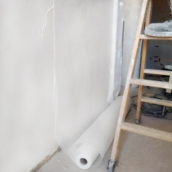 Velo Fino de fibra de vidrio impermeabiliza paredes y fachadas