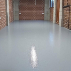 Acabado endurecedor extra roce Sopgal para impermeabilizar terrazas y cubiertas