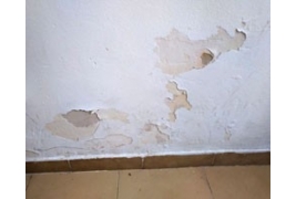 Repara las humedades capilares en muros y paredes para siempre aplicando poderosas barreras impermeabilizantes